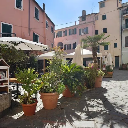 Casa Di Ali Apartment Imperia